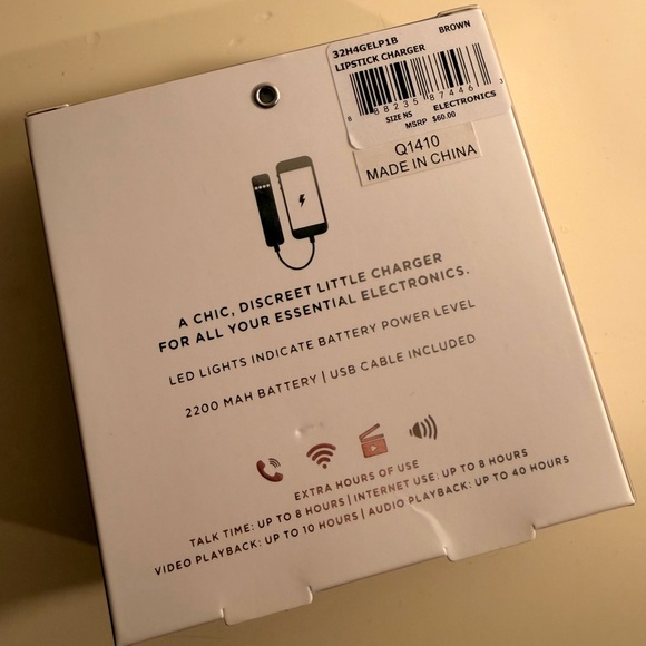 NIB Lipstick Shaped Charger - Picture 5 of 8